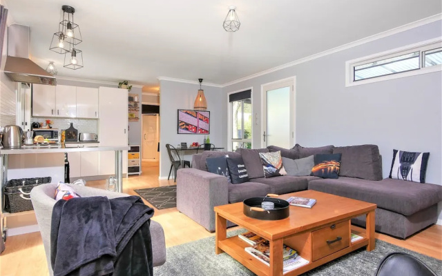 Three Beaches - Chic Eco Home Tasmania