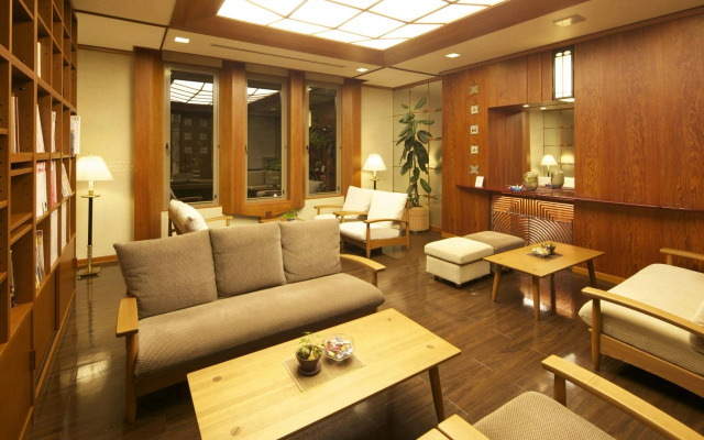 Unzen Hanzuiryo