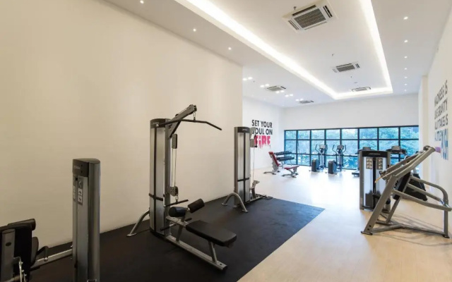 PROMO!Emerald Green Stylist Duplex 8min to Sunway