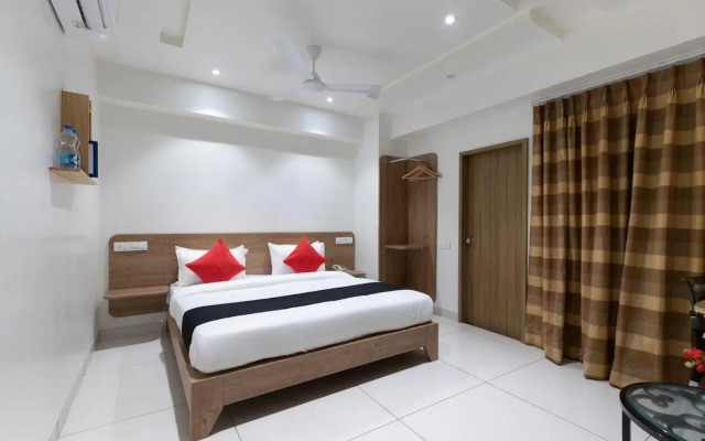 Aashro Akshar Inn