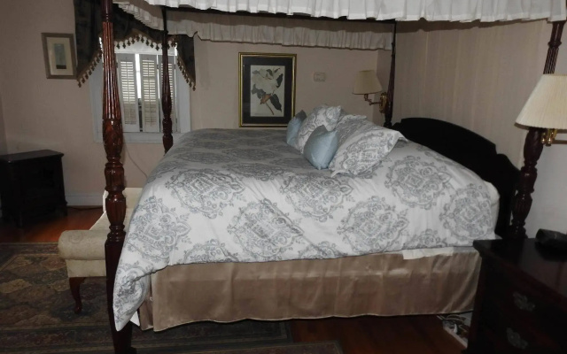Magnolia Manor B&B Inn