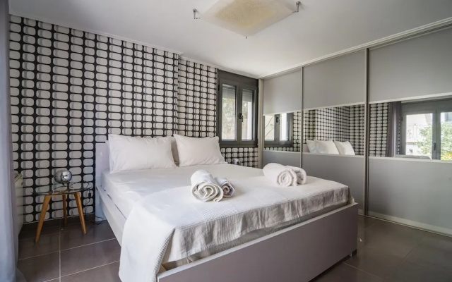 Adam & Eve Villas