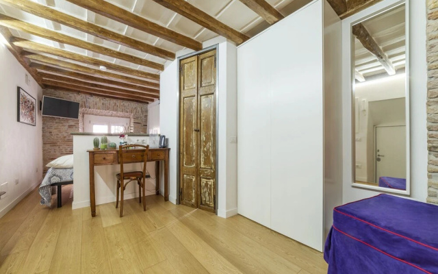 Largo di Torre Argentina Cozy Studio