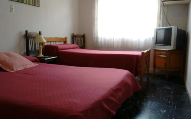 Hotel San Cayetano