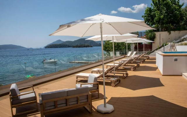Lefkada Blue Luxury Apartments, Perigiali A6 top floor