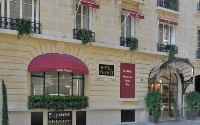 Hotel Vernet - Paris Champs Elysées вид на фасад