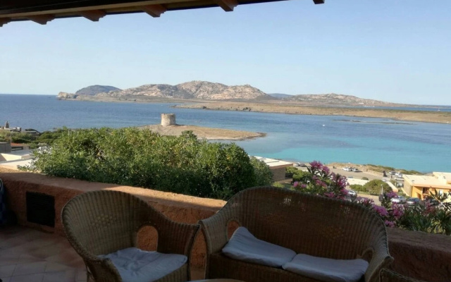 Villetta Sul Mare Davanti Lasinara
