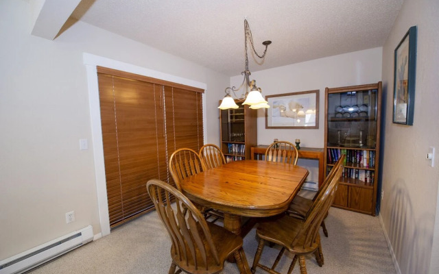 3 Bedroom Condo - Base 9