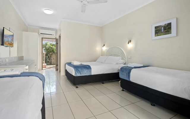 Hotel Tropiq