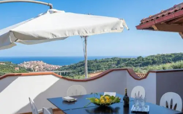 Villa Marina 180s