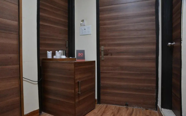 Hotel Geetika Galaxy