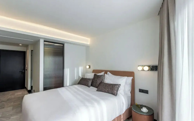 L'Avventura Suites