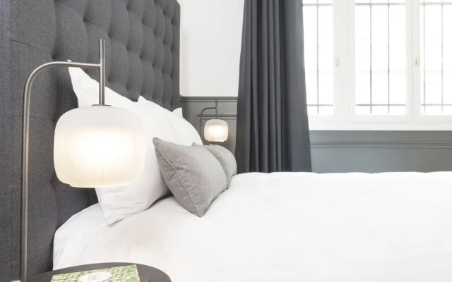 Luxury 4BDR Le Marais I by Livinparis