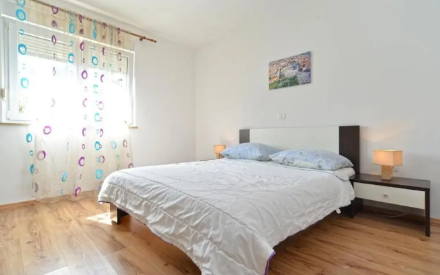 Lovely Flat Just Steps From the Beach