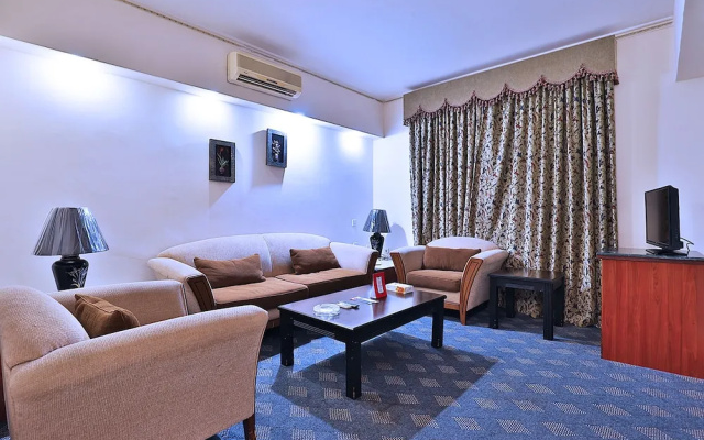 Al Hafof Hotel