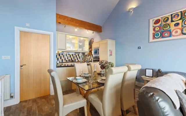 The Chandlery - Panoramic Sea Views With Parking