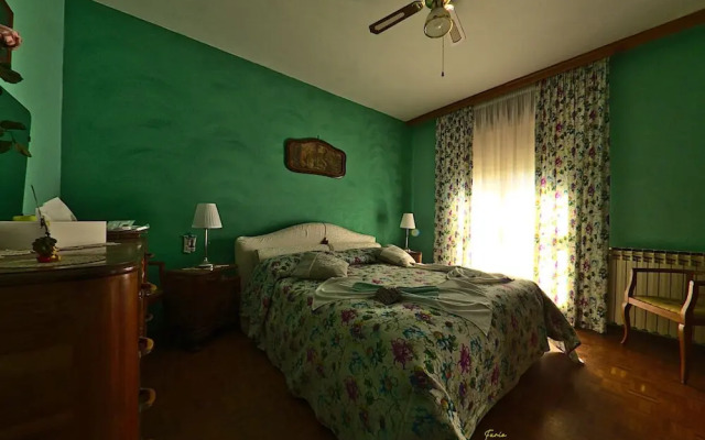 B&B Jasmyn