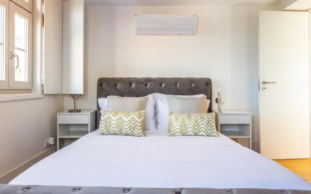 Gaia22 · Gaia's Deluxe Apartment 3 BD Stunning Views