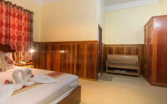 Kampong Thom Village Hotel