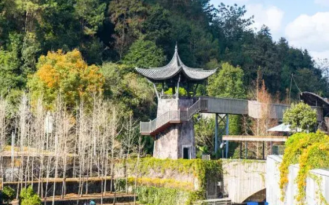 Tengchong Mayu Valley Time Hot Spring Bed and Breakfast