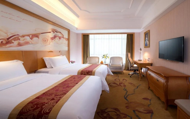 Vienna Hotel Shantou Longhu South Taishan Road