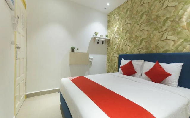 OYO 90121 Summer House Bed & Cafe