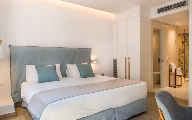 Avra Apartments Venetian Harbour