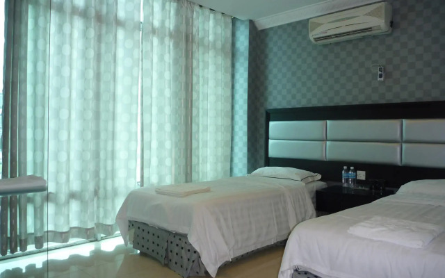 T Hotel