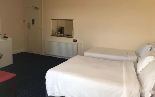 OYO Diamond Hotel Eastbourne