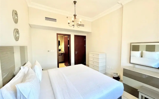 Spacious Marbella 2BR With Scenic Views