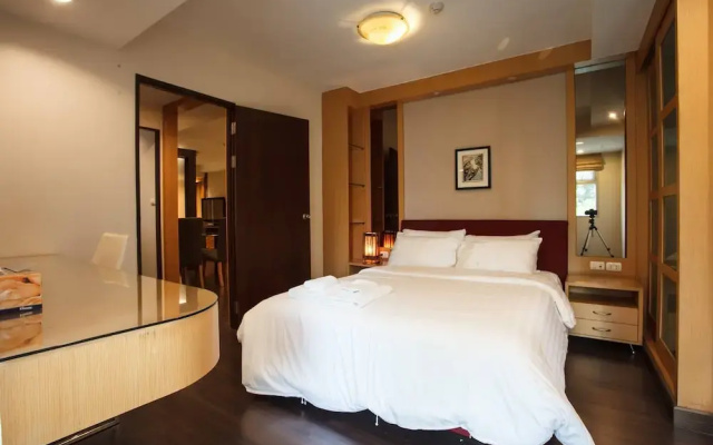 3C - 2 Bedroom Downtown Apartment With Shared Pool
