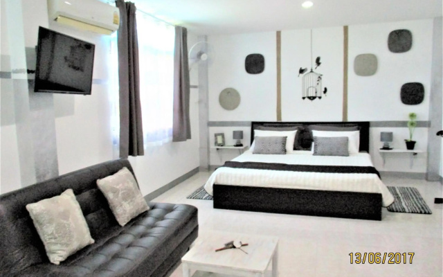 Similan Hotel