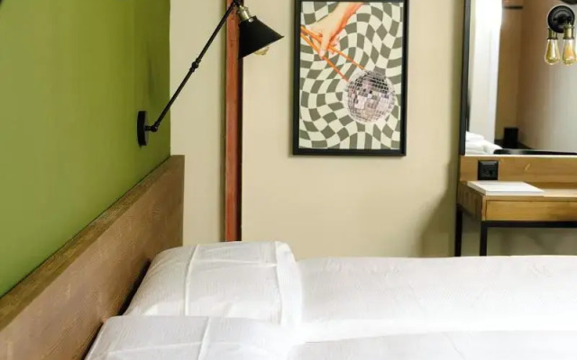 Seven Town House Boutique Hotel