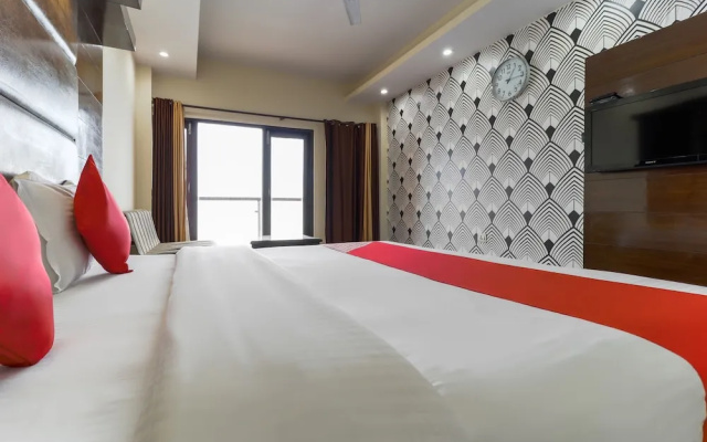 OYO 7251 Hotel Palazzo