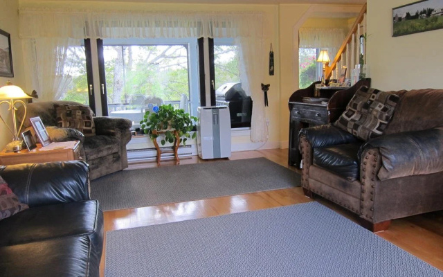 Auld Farm Inn B&B