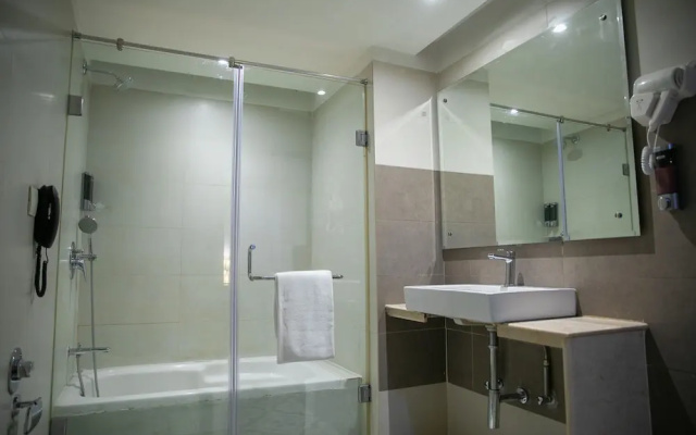 Grand Continent Secunderabad A Sarovar Portico Affiliate Hotel