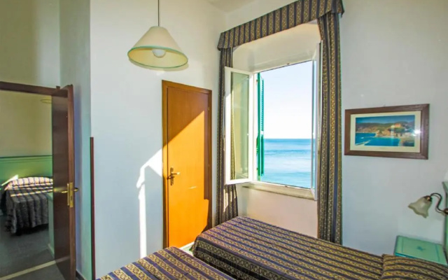 Hotel Baia