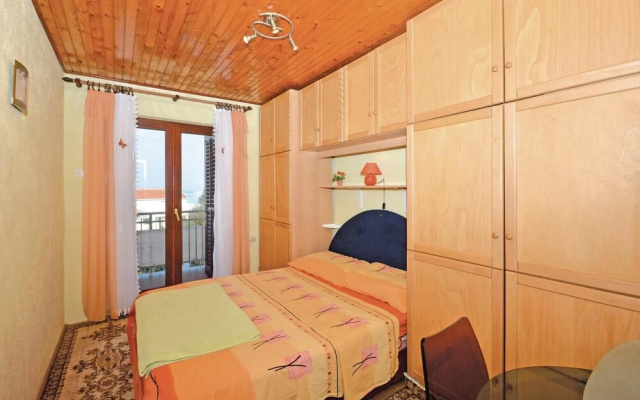 Beautiful Home in Mastrinka With Wifi and 1 Bedrooms