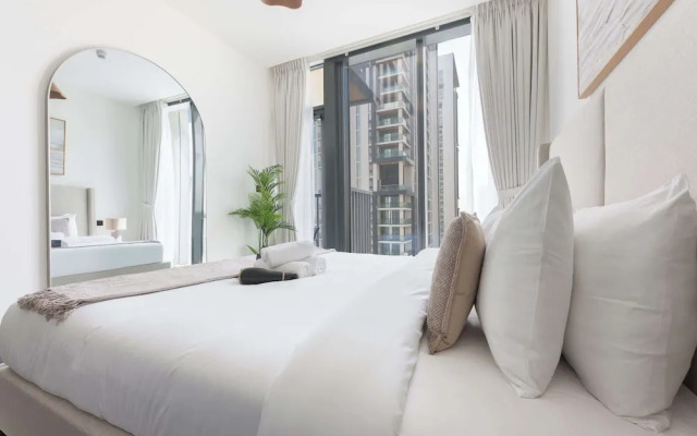 Meydan Apartment Sleeps 5 in a Great Location