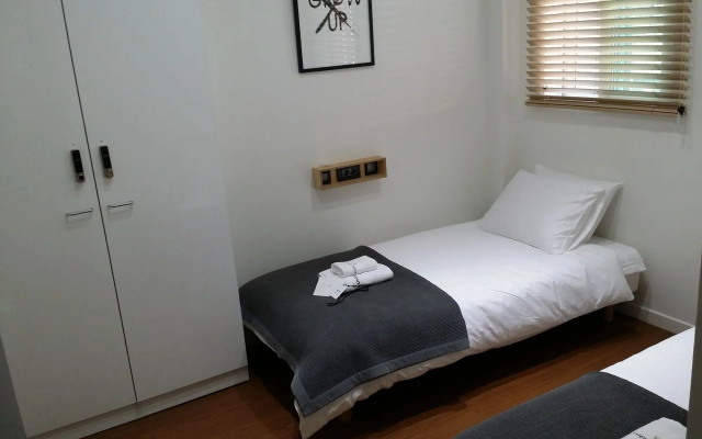 YE'4 Guesthouse