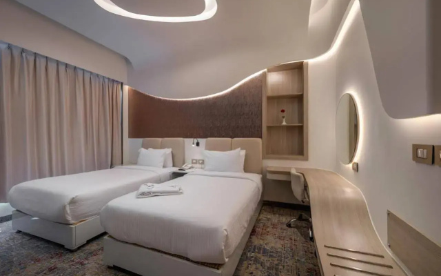 Crowne Plaza Alexandria Mirage by IHG