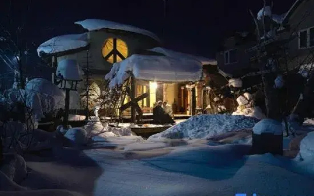 Tida House