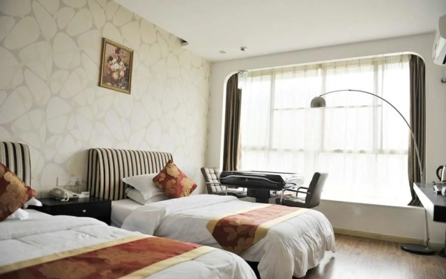 Wulong Xiannvshan Platinum Hotel