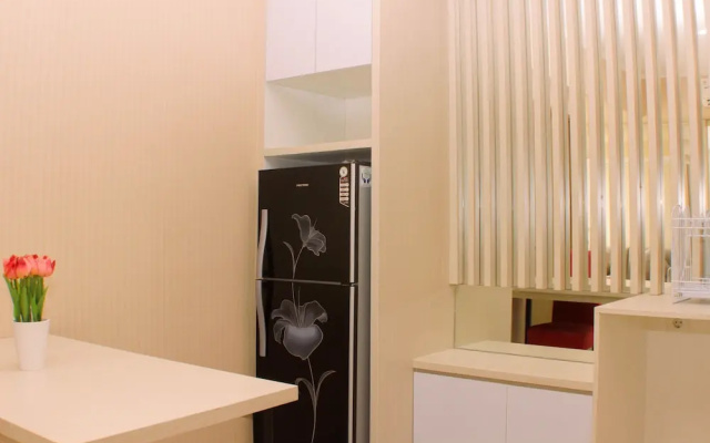 Cozy And Comfort Living 1Br At Oasis Cikarang Apartment