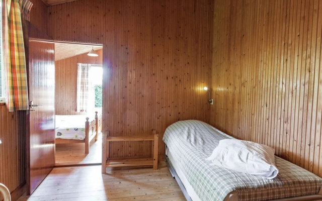 Calm Holiday Home in Burgh-Haamstede Zealand with Garden