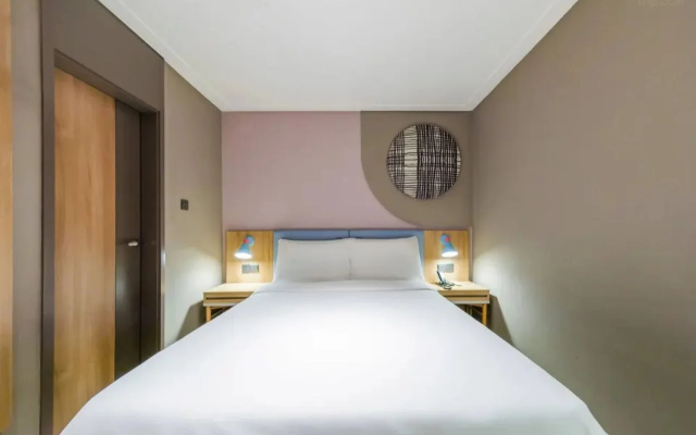 Home Inn Hotel