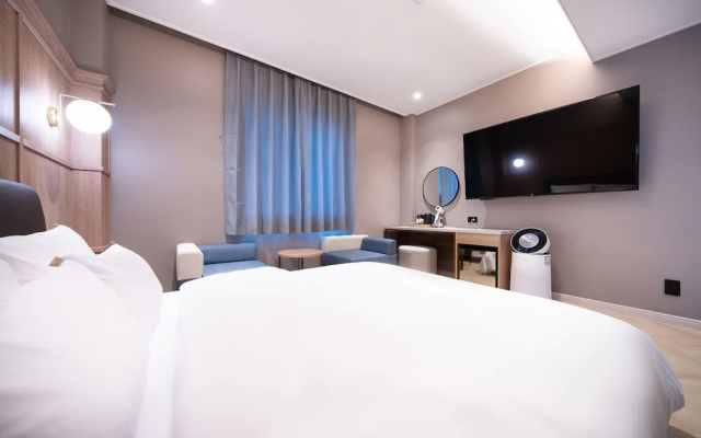 Browndot Hotel Suwon City Hall