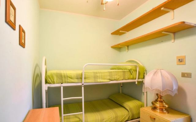 Beautiful Apartment in Briatico With Wifi and 2 Bedrooms
