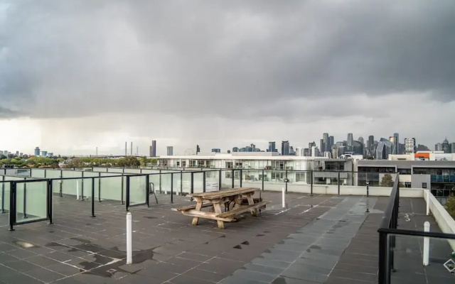 Nott's Nook- 1-bed With Rooftop Views