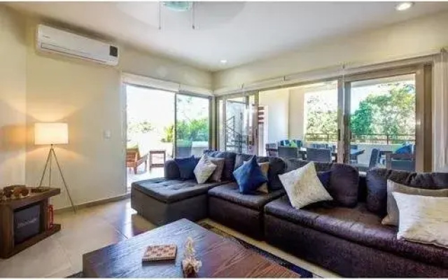 Delfino Penthouse